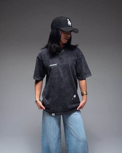 HONOLULU "COLLECTION" OVERSIZED TEE IN WASHED CARBON